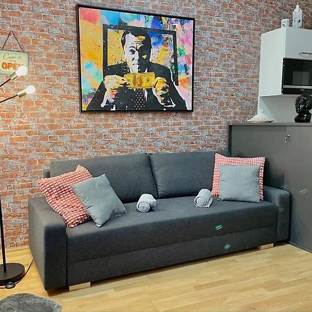 Premium Apartment With Terrace, A/C, Free Wifi And Netflix Відень Екстер'єр фото