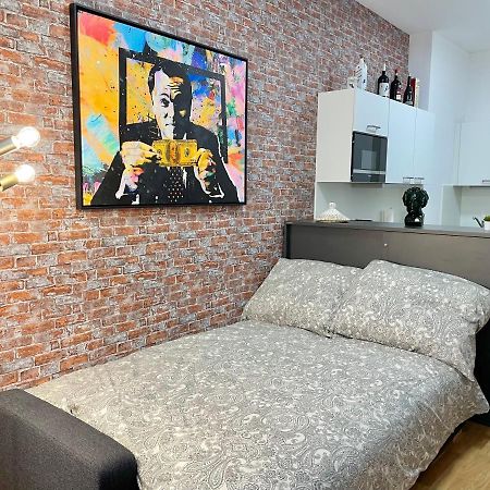Premium Apartment With Terrace, A/C, Free Wifi And Netflix Відень Екстер'єр фото